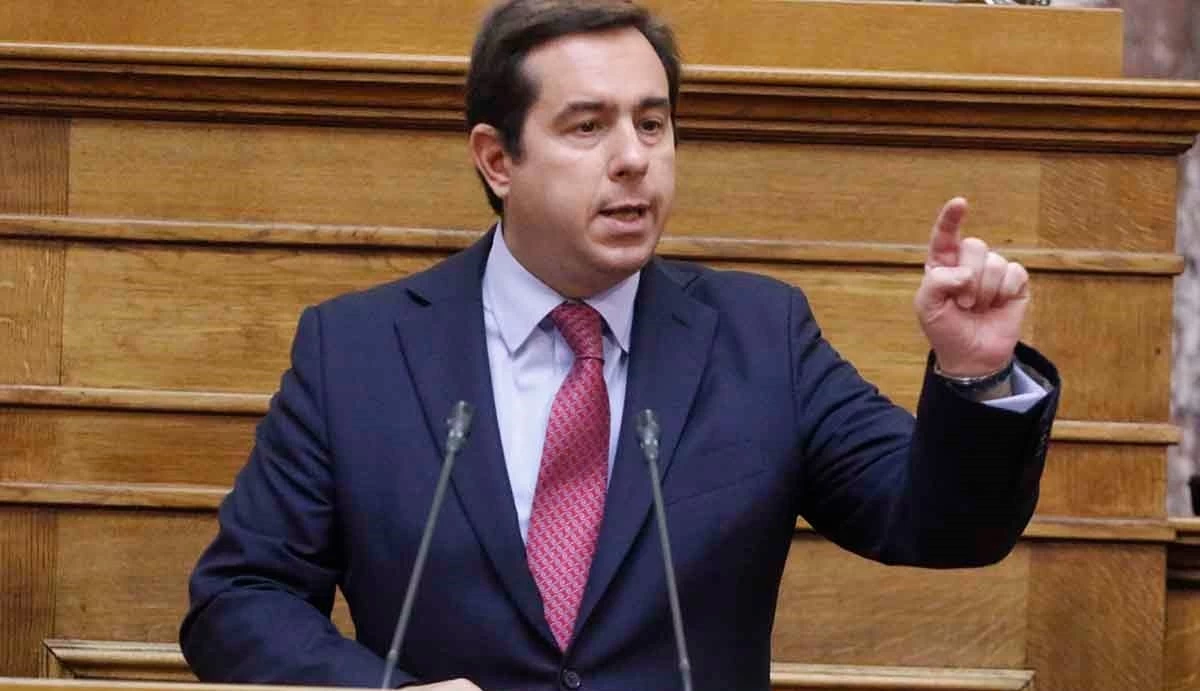 Μηταράκης: Αύξηση εισοδήματος από το νέο έτος για συνταξιούχους, μισθωτούς και ελεύθερους επαγγελματίες